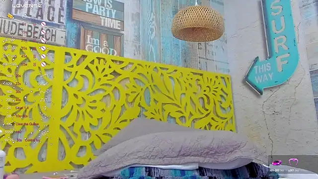 Snapshot of Isabela-Gomez chatting on December 8, 8:04 pm Isabela-Gomez online show from December 8, 8:04 pm