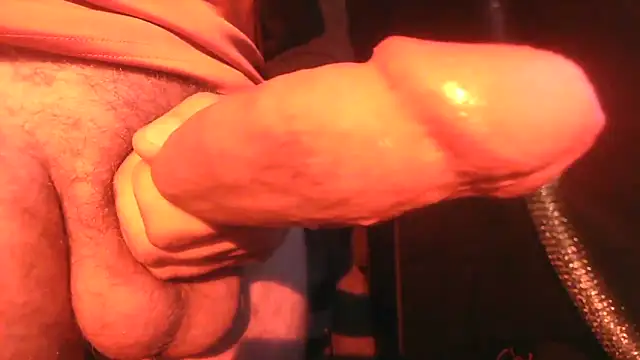 mr key  online show from November 8, 5:40 am