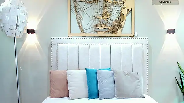 Paula Desousa online show from November 21, 7:34 pm