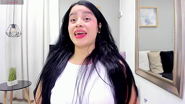 Paula Desousa online show from July 2, 1:27 am