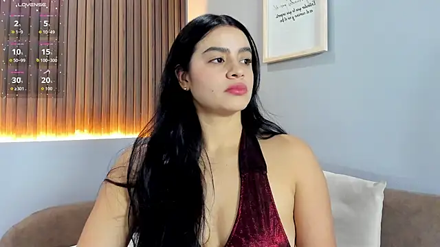 Paula Desousa online show from July 5, 2:24 pm