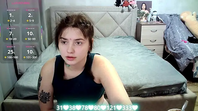 Snapshot of juliettkalen chatting on November 12, 4:24 am juliettkalen online show from November 12, 4:24 am