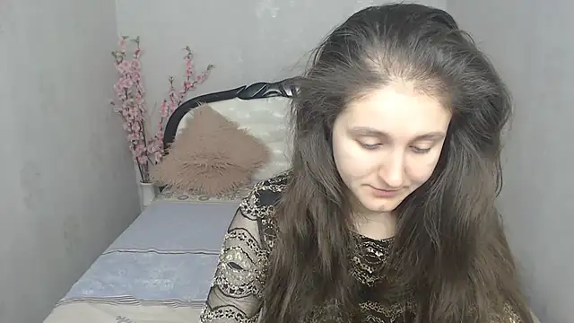 Snapshot of Holliy_Cooper chatting on March 5, 9:38 am Holliy Cooper online show from March 5, 9:38 am