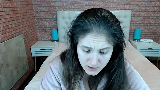 Snapshot of Holliy_Cooper chatting on November 22, 8:46 am Holliy Cooper online show from November 22, 8:46 am