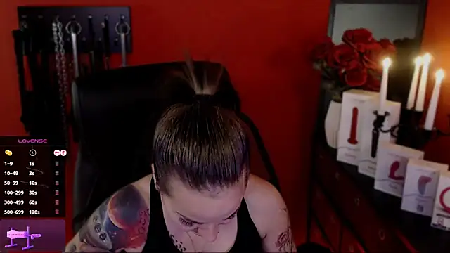 Snapshot of _Jane_Warren_ chatting on February 5, 6:59 pm Jane Warren online show from February 5, 6:59 pm