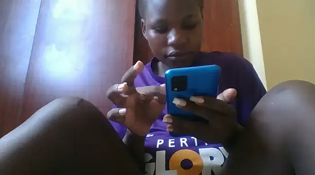 prettychic5 online show from December 23, 9:05 am