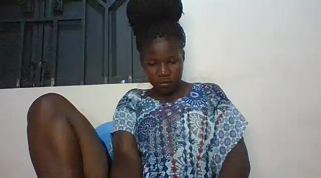 Snapshot of prettychic5 chatting on March 12, 6:11 pm prettychic5 online show from March 12, 6:11 pm