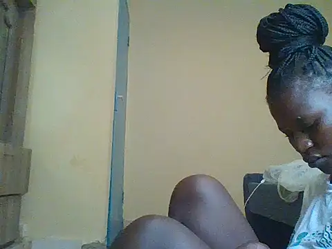 Snapshot of prettychic5 chatting on November 21, 7:18 am prettychic5 online show from November 21, 7:18 am