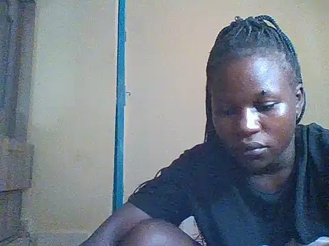 Snapshot of prettychic5 chatting on November 28, 1:14 pm prettychic5 online show from November 28, 1:14 pm