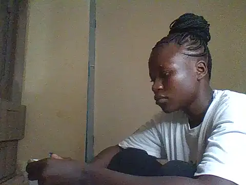 Snapshot of prettychic5 chatting on November 30, 12:42 pm prettychic5 online show from November 30, 12:42 pm