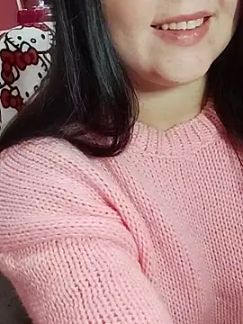 Snapshot of ErikaVlovely chatting on November 8, 11:25 pm ErikaVlovely online show from November 8, 11:25 pm