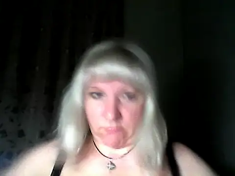 MeilomaWesa online show from February 20, 8:58 pm