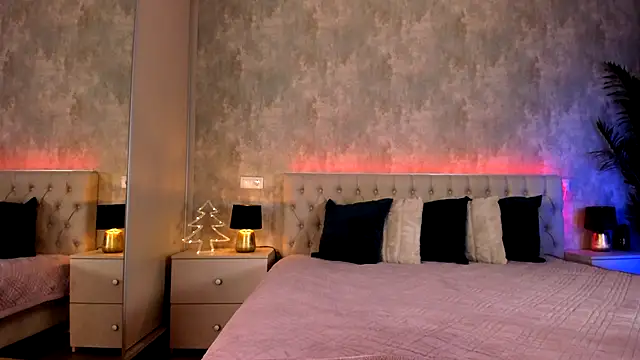 Snapshot of Rai_Raisa chatting on December 5, 11:19 am Rai Raisa online show from December 5, 11:19 am