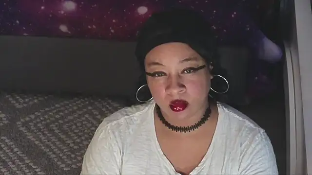 temptressbeauty24 online show from December 8, 9:57 am