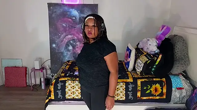 temptressbeauty24 online show from February 10, 4:19 am