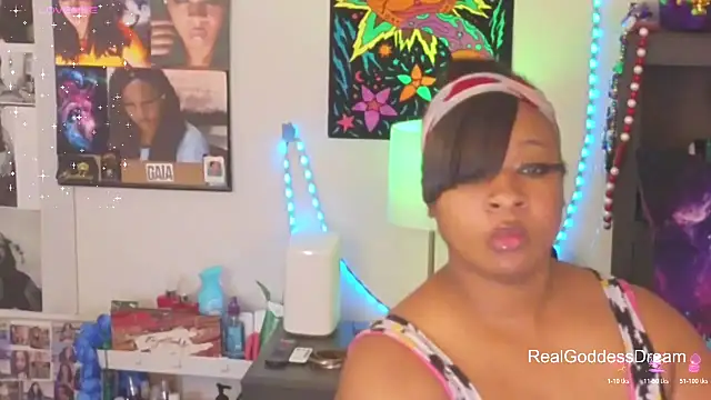 temptressbeauty24 online show from February 5, 2:16 am