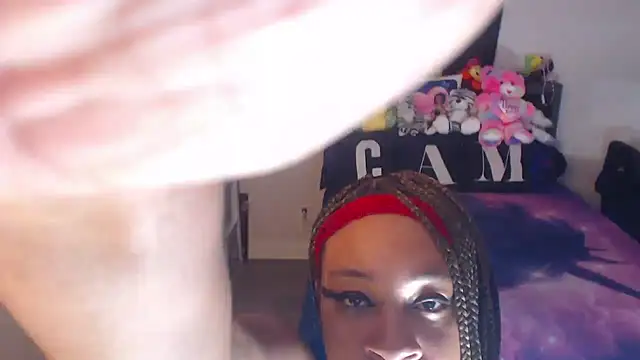 temptressbeauty24 online show from February 26, 4:06 pm