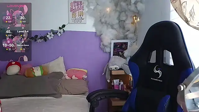 northly online show from February 8, 3:42 pm