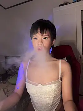 Snapshot of Plaxtique chatting on February 4, 4:46 pm Plaxtique online show from February 4, 4:46 pm