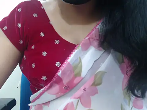 Lovely Siri 23 online show from January 17, 11:52 pm