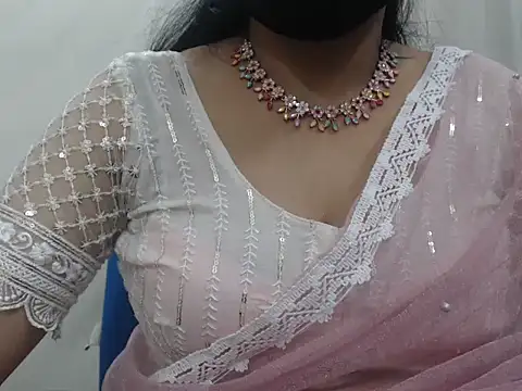 Lovely Siri 23 online show from February 4, 5:57 am