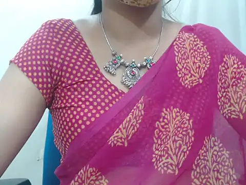 Lovely Siri 23 online show from February 9, 6:39 am