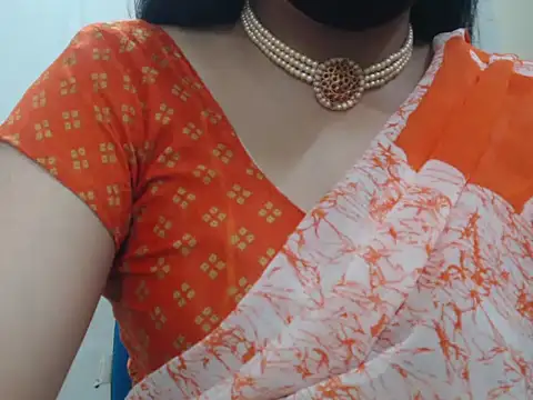 Lovely Siri 23 online show from July 20, 6:21 pm