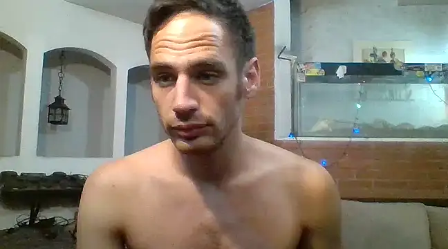 Snapshot of Stevenson988 chatting on January 7, 2:10 am Stevenson988 online show from January 7, 2:10 am