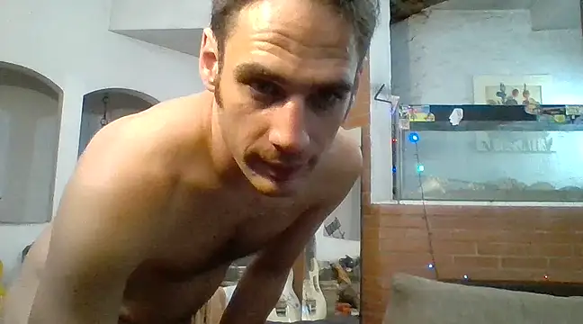 Snapshot of Stevenson988 chatting on March 18, 3:42 am Stevenson988 online show from March 18, 3:42 am