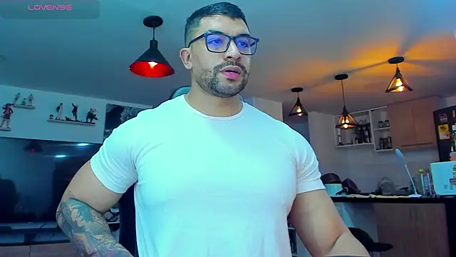 Michael Diamond online show from December 26, 3:27 am