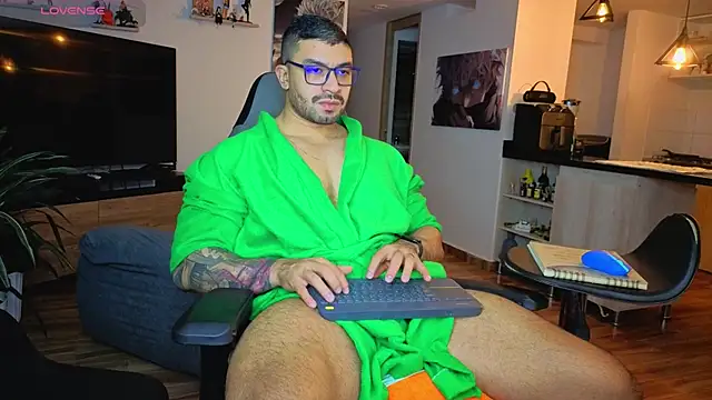 Michael Diamond online show from November 27, 2:46 am