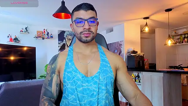 Snapshot of Michael_Diamond chatting on May 23, 4:00 pm Michael Diamond online show from May 23, 4:00 pm