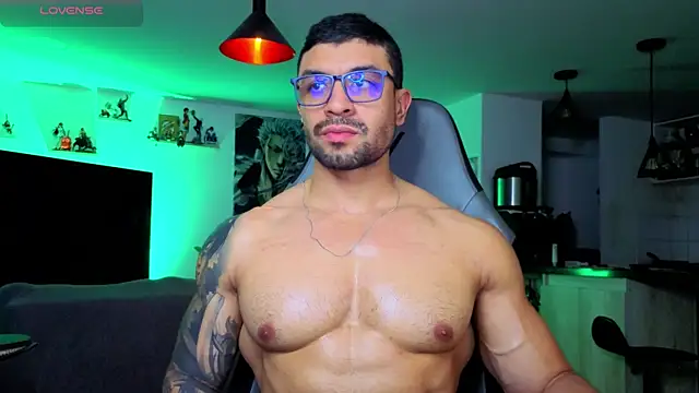Snapshot of Michael_Diamond chatting on June 24, 12:31 am Michael Diamond online show from June 24, 12:31 am