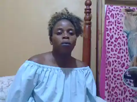 Snapshot of sweetbabra1 chatting on February 9, 1:46 pm sweetbabra1 online show from February 9, 1:46 pm