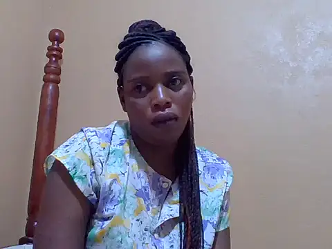 Snapshot of sweetbabra1 chatting on December 5, 4:10 am sweetbabra1 online show from December 5, 4:10 am