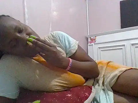 sweet-fancy online show from July 11, 8:28 am