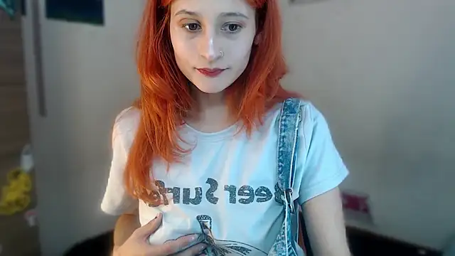 Snapshot of skinny_Raven chatting on December 3, 6:38 pm skinny Raven online show from December 3, 6:38 pm