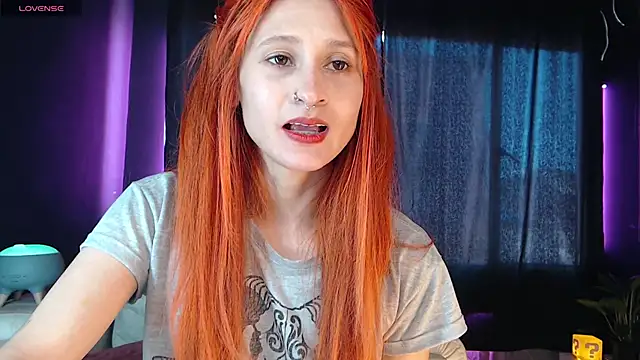 Snapshot of skinny_Raven chatting on September 21, 5:14 pm skinny Raven online show from September 21, 5:14 pm