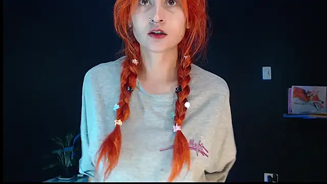 Snapshot of skinny_Raven chatting on October 7, 3:20 pm skinny Raven online show from October 7, 3:20 pm