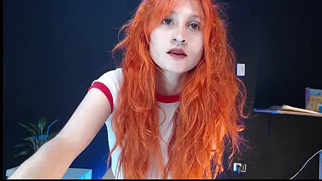 Snapshot of skinny_Raven chatting on October 15, 7:03 pm skinny Raven online show from October 15, 7:03 pm