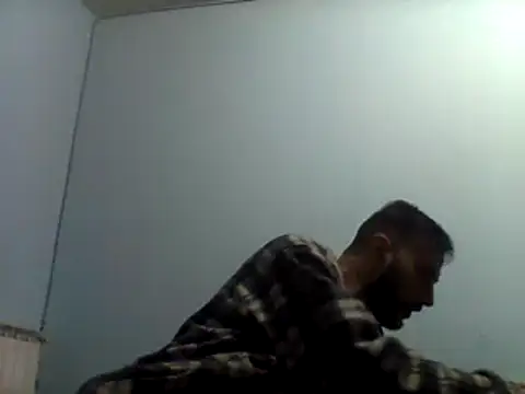 Snapshot of coppiasenzacensura chatting on January 1, 4:07 pm coppiasenzacensura online show from January 1, 4:07 pm