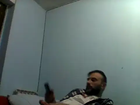 Snapshot of coppiasenzacensura chatting on January 8, 5:48 pm coppiasenzacensura online show from January 8, 5:48 pm