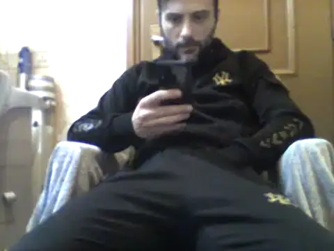 Snapshot of coppiasenzacensura chatting on February 28, 7:15 am coppiasenzacensura online show from February 28, 7:15 am