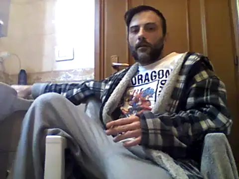 Snapshot of coppiasenzacensura chatting on March 1, 5:31 am coppiasenzacensura online show from March 1, 5:31 am