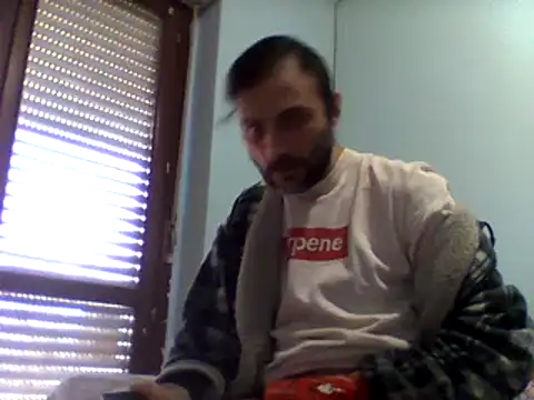 Snapshot of coppiasenzacensura chatting on March 2, 2:00 pm coppiasenzacensura online show from March 2, 2:00 pm