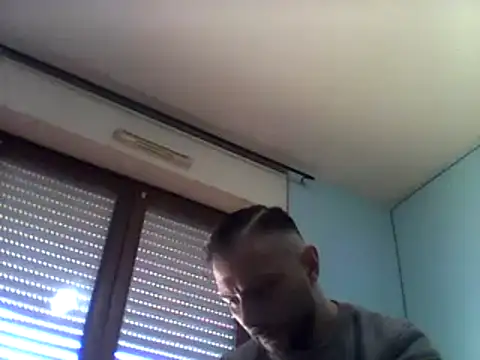 Snapshot of coppiasenzacensura chatting on March 11, 10:07 am coppiasenzacensura online show from March 11, 10:07 am