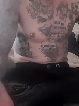 PIercingBoy38 online show from February 3, 1:30 pm