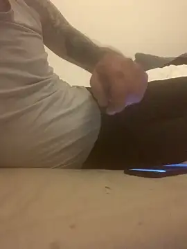 PIercingBoy38 online show from March 1, 1:53 am