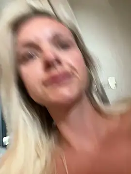 Bella-Tight online show from June 24, 5:39 am