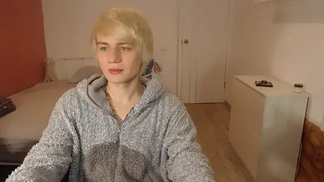 Oliver sweet  online show from January 15, 1:54 am